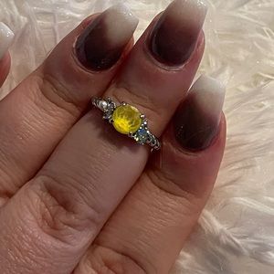 Fragrant Jewels ring